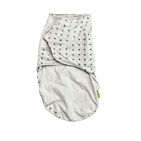 Nested Bean Zen Swaddle Gently Weighted Swaddle This Way n That Way Unisex Size - Picture 1 of 4